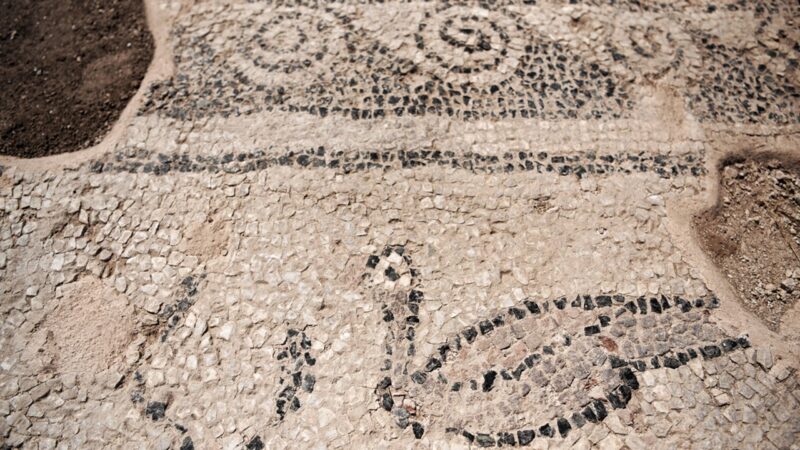 Descoberta de mosaico do Imperador Justiniano I em Kosovo