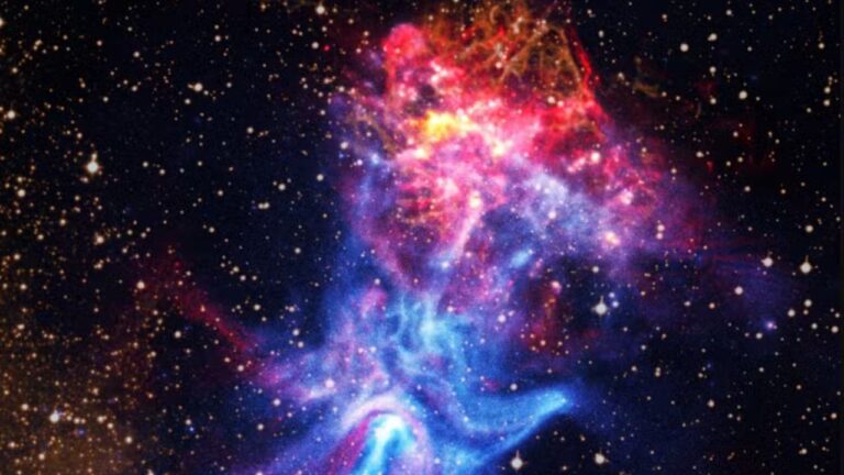 NASA registra imagem de “mão cósmica” em nebulosa no espaço