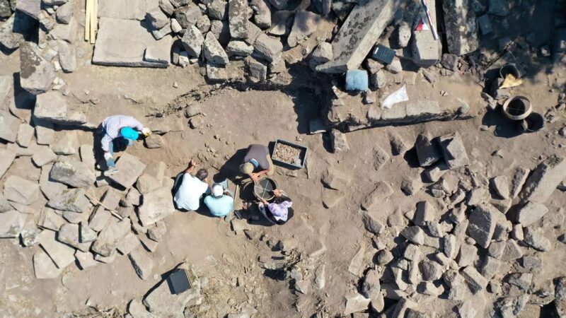 Descoberta de templo dedicado a Deméter em Aigai