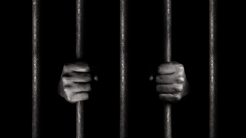 EUA: órgão arquivou 6 denúncias antes de homem ser mantido em cativeiro por 20 anos