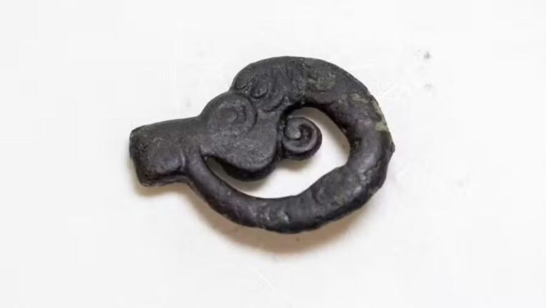 Tumba de guerreiro cita datada de 2600 anos é encontrada na Sibéria