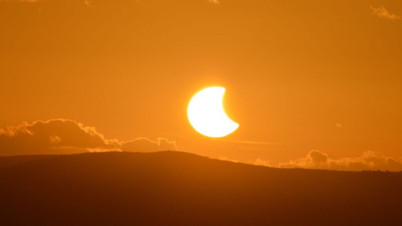 Eclipse solar ocorre neste final de semana; saiba de onde poderá ser visto