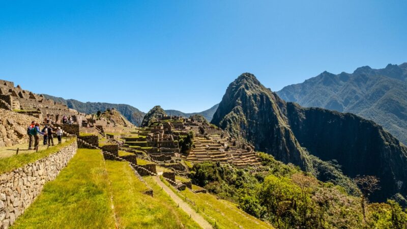 Governo peruano resgata 1600 turistas retidos em Machu Picchu após manifestações