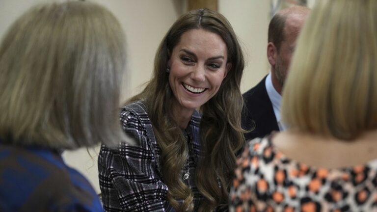 Kate Middleton presta homenagem à Rainha Elizabeth II