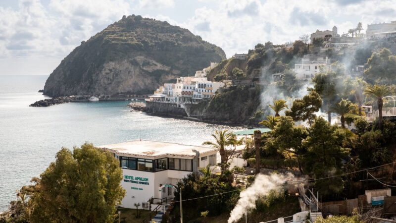 Ischia capa