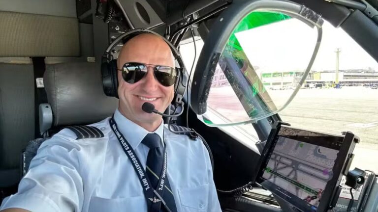Piloto pede desculpas em tribunal por tentar desligar motores de avião durante voo nos EUA