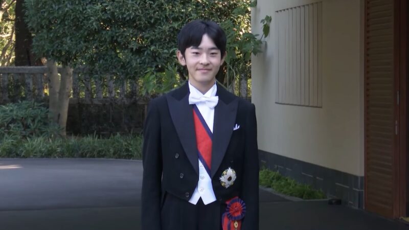 Príncipe do Japão celebra maioridade em tradicional cerimônia em Tóquio