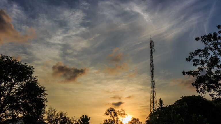 Misteriosa ‘Rádio do Juízo Final’ transmite duas novas mensagens enigmáticas