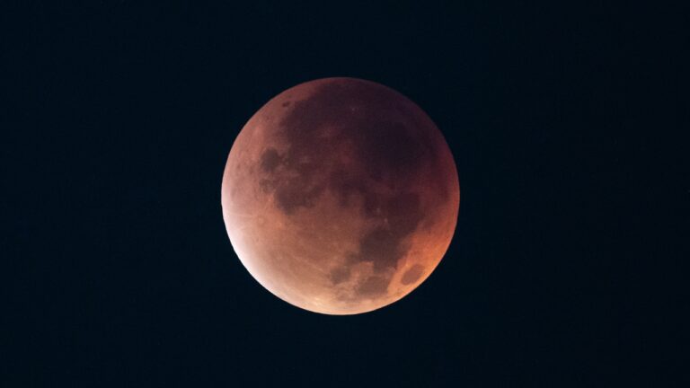 NASA planeja vila lunar permanente até 2035 e desafia limites da exploração espacial