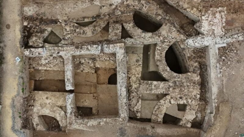 Mausoléu romano ‘excepcional’ é descoberto perto de Lyon