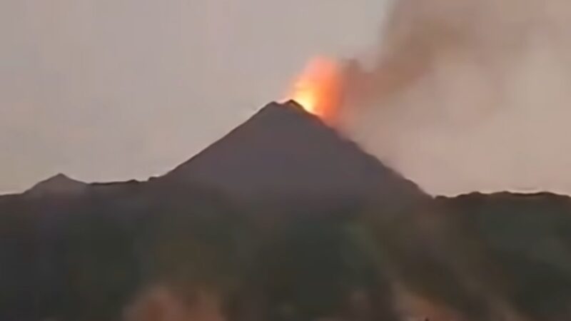 Único vulcão ativo da Índia entra em erupção duas vezes nas últimas semanas