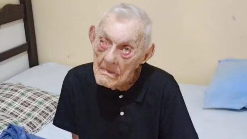Brasileiro, homem mais velho do mundo comemora 113 anos