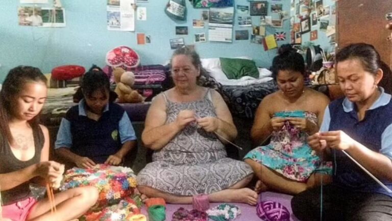 Após doze anos presa, britânica condenada à morte na Indonésia deve ser libertada
