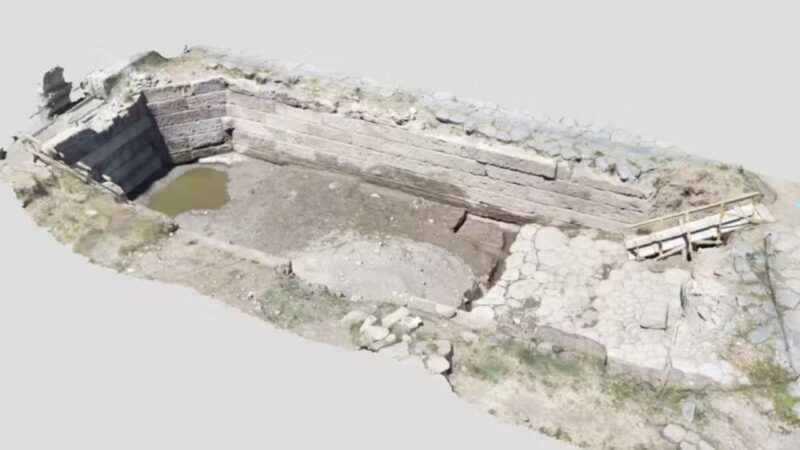 Piscina construída em 250 a.C. é encontrada em antiga cidade nos arredores de Roma