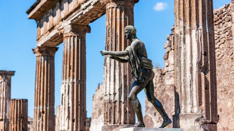 2 mil anos depois, a busca por sobreviventes de Pompeia continua