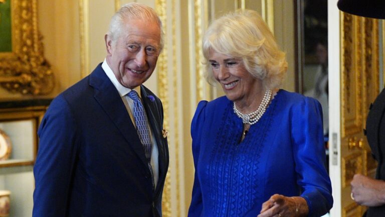 Como o rei Charles transformou a figura da rainha Camilla