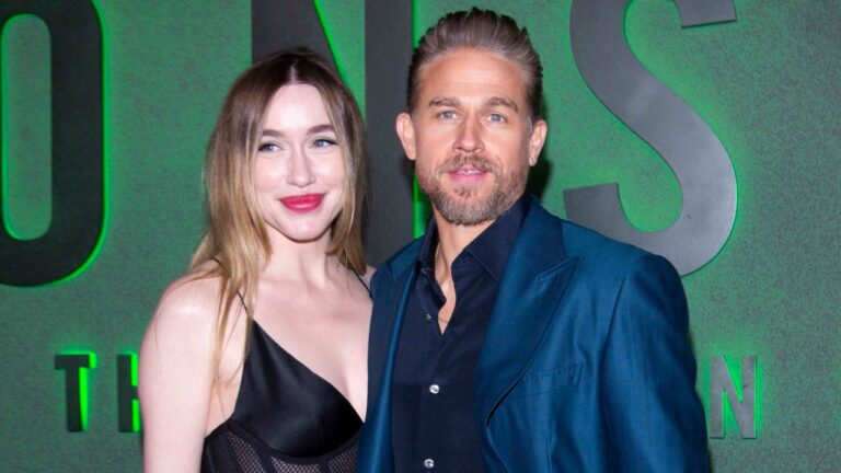 Charlie Hunnam revela condição imposta pela namorada para interpretar serial killer