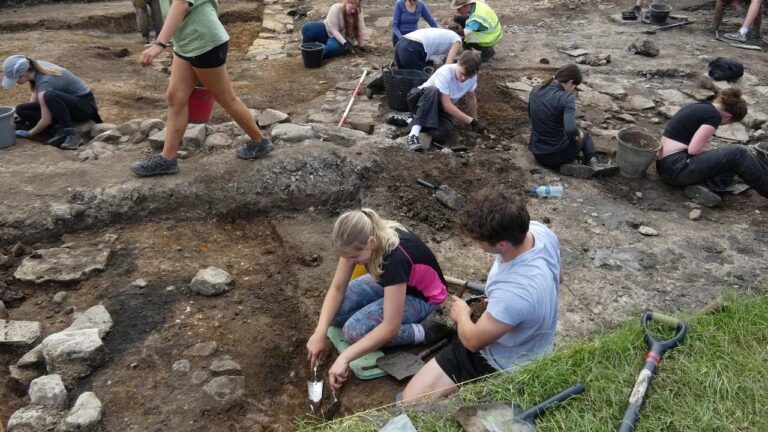 Artefatos e estruturas romanas são descobertas em Northumberland, na Inglaterra