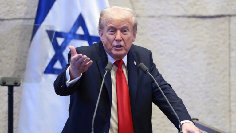 Trump reacende polêmica sobre Cristóvão Colombo e desafia outra versão da história dos EUA