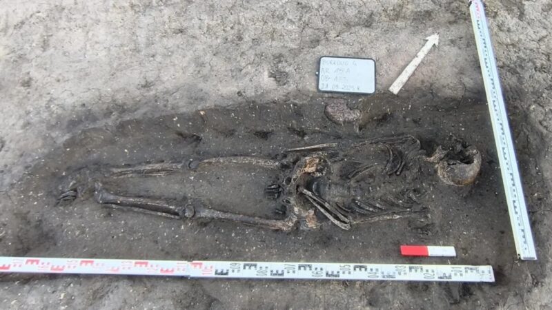 Arqueólogos descobrem sepultamentos dos ‘primeiros cristãos’ da Polônia