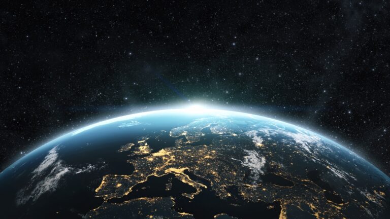 Satélites indicam que a Terra está ficando cada vez mais escura