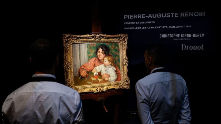 Quadro recém-descoberto de Renoir é vendido por 1,8 milhão de euros