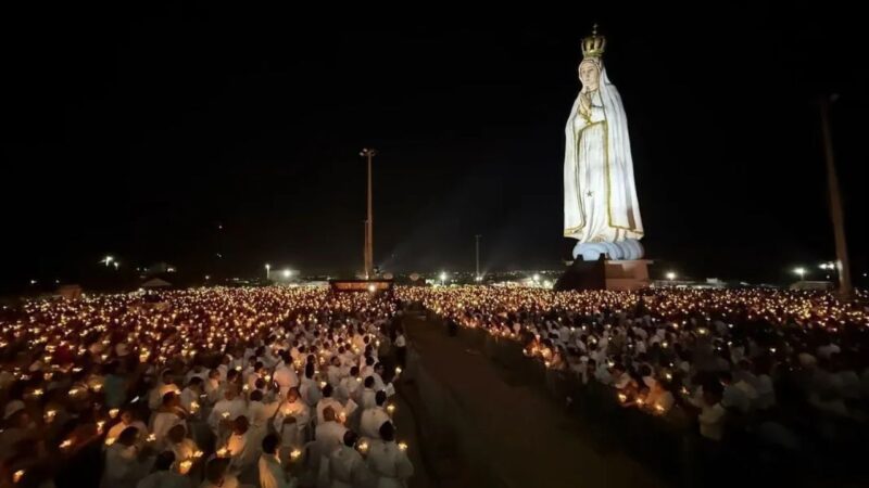 Estátua Fátima
