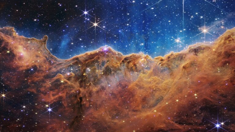 Universo pode estar encolhendo, e não se expandindo, segundo estudo