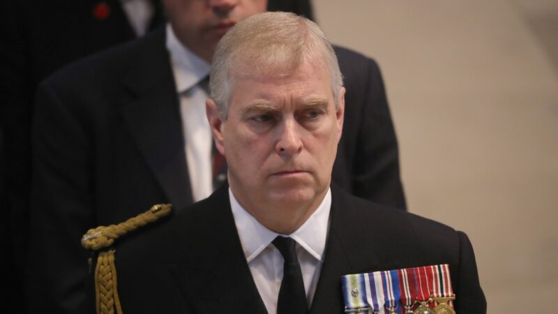 Ex-Príncipe Andrew devolve imóvel histórico da Coroa britânica