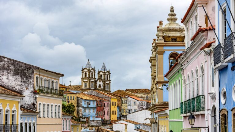 Deus é baiano: o mito fundador sobre o surgimento do estado