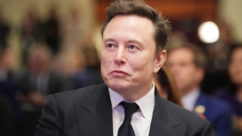 Fortuna de Elon Musk atinge marca inédita e supera R$ 3,2 trilhões