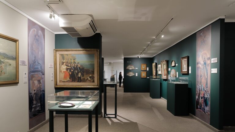 Dom Pedro II: exposição revela o homem por trás da coroa através de objetos