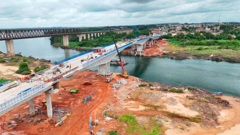 Um ano após tragédia, nova ponte promete fim do caos entre TO e MA