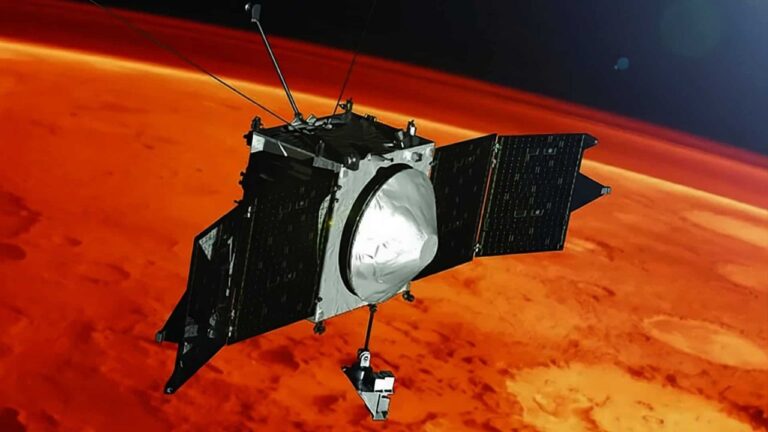 Sonda da NASA na órbita de Marte perde contato com a Terra