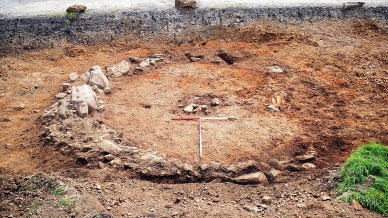 Enterro coletivo de 3.000 anos revela antiga crise na Escócia