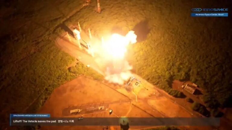 Foguete sul-coreano sofre ‘anomalia’ e explode após lançamento
