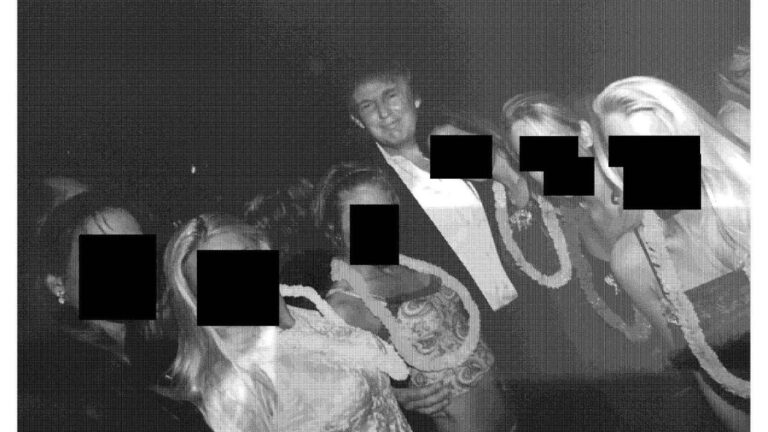 EUA revelam novas fotos de Jeffrey Epstein com Trump