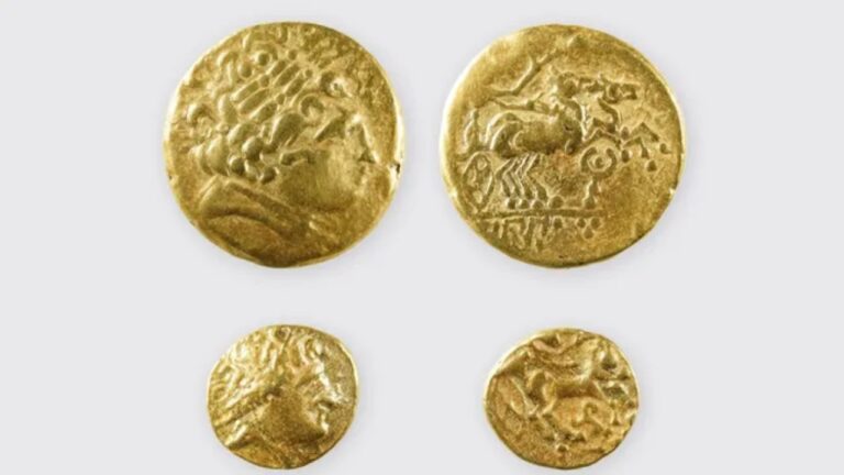 Moedas de ouro celtas de 2.300 anos são descobertas em pântano na Suíça