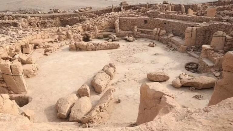Arqueólogos descobrem ‘anfiteatro’ neolítico de 11 mil anos na Turquia