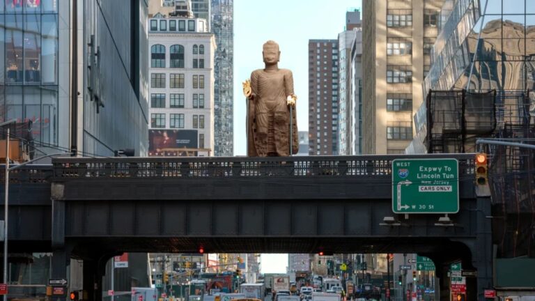 Escultura monumental de Buda inspirada em estátua destruída será instalada em Nova York