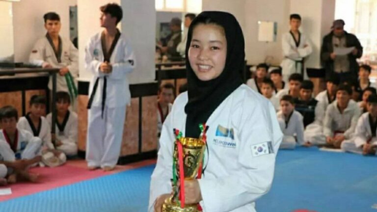 Afegã presa por manter academia de taekwondo é libertada pelo Talibã