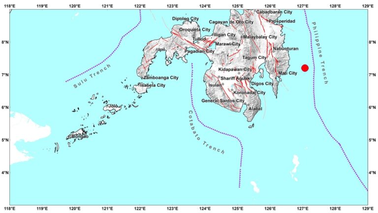 Terremoto de magnitude 6,7 assusta moradores no sul das Filipinas