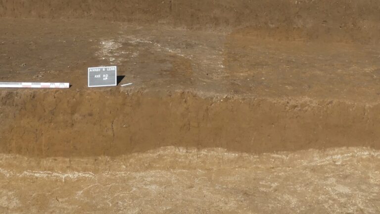 Assentamento rural de 2.000 anos é descoberto sob trincheiras da 1ª Guerra