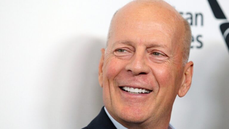 Bruce Willis nunca teve consciência de que tinha demência, revela a esposa