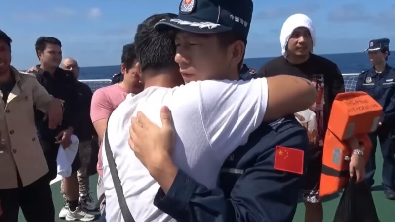 Balsa naufraga e mata 18 e deixa outros 24 desaparecidos nas Filipinas