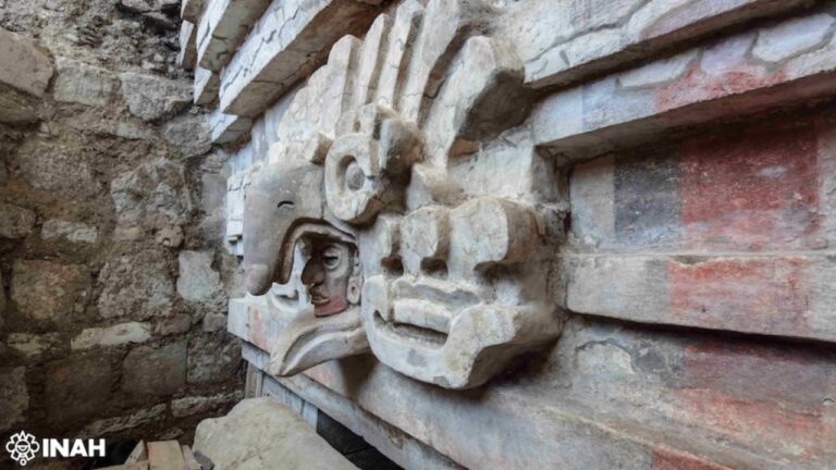 Tumba zapoteca de 1.400 anos é encontrada no México