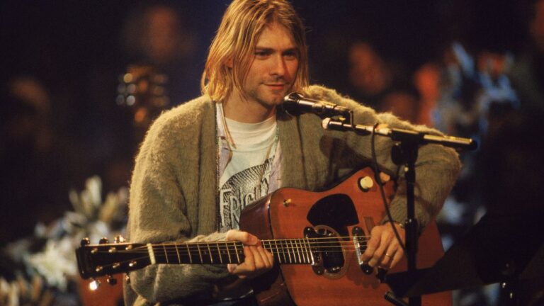 Policial aposentado diz que morte de Kurt Cobain foi um homicídio, e não suicídio