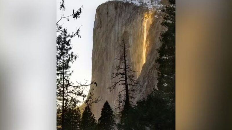Cascata de fogo surpreende visitantes em parque dos EUA