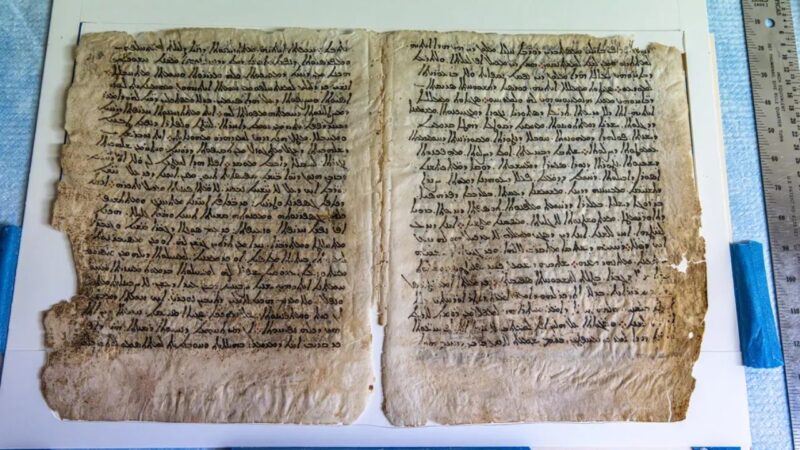 Acelerador de partículas deve revelar textos ocultos em antigos pergaminhos egípcios