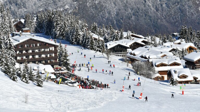 Avalanches nos Alpes franceses matam mais dois esquiadores